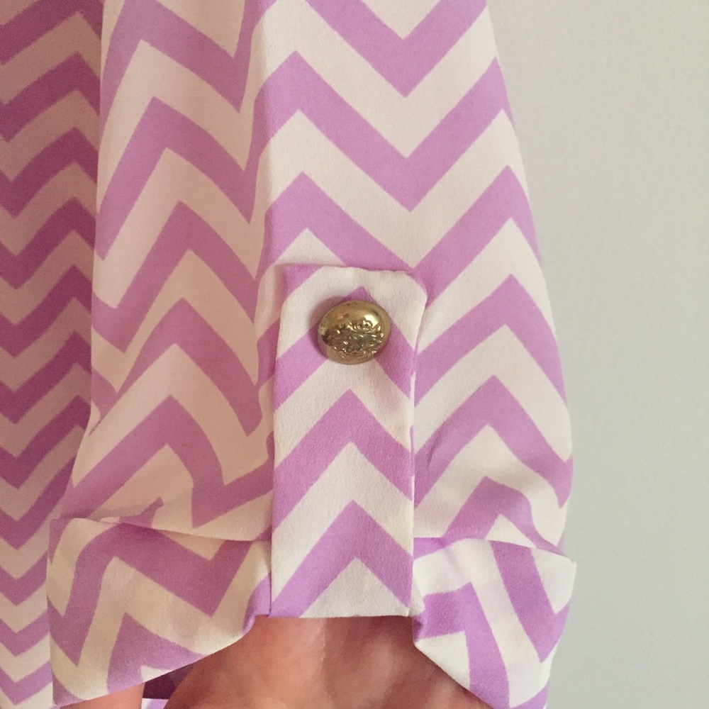 Everly Chevron Pattern Blouse - Picture 2 of 4